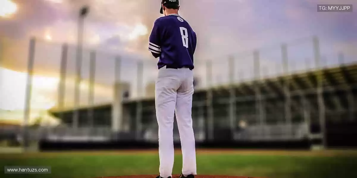 📱 实时比分、精彩回放，